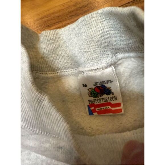 Size M - Vintage 1990s Grail University Of lowa Crest Logo Crewneck Gray - Picture 3 of 6